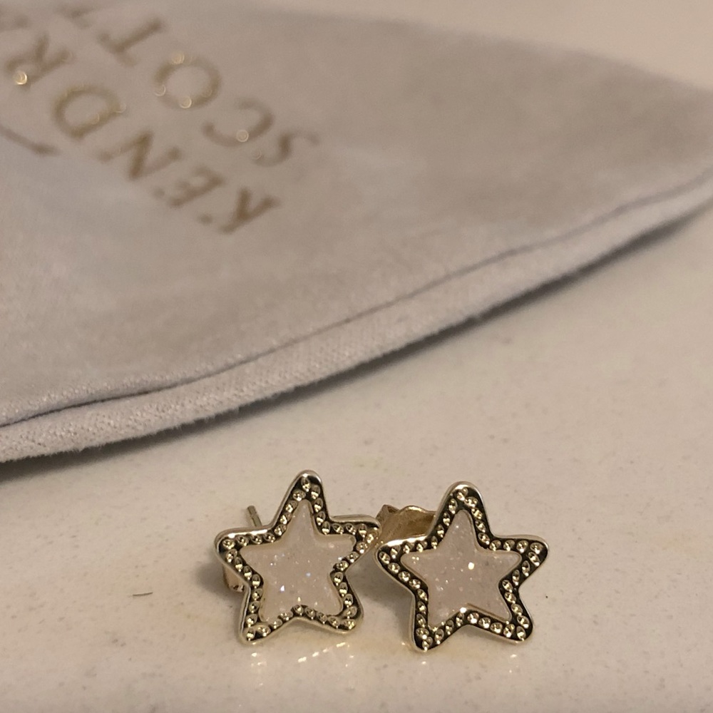 Kendra Scott Jae Star Stud Earrings iridescent dusty